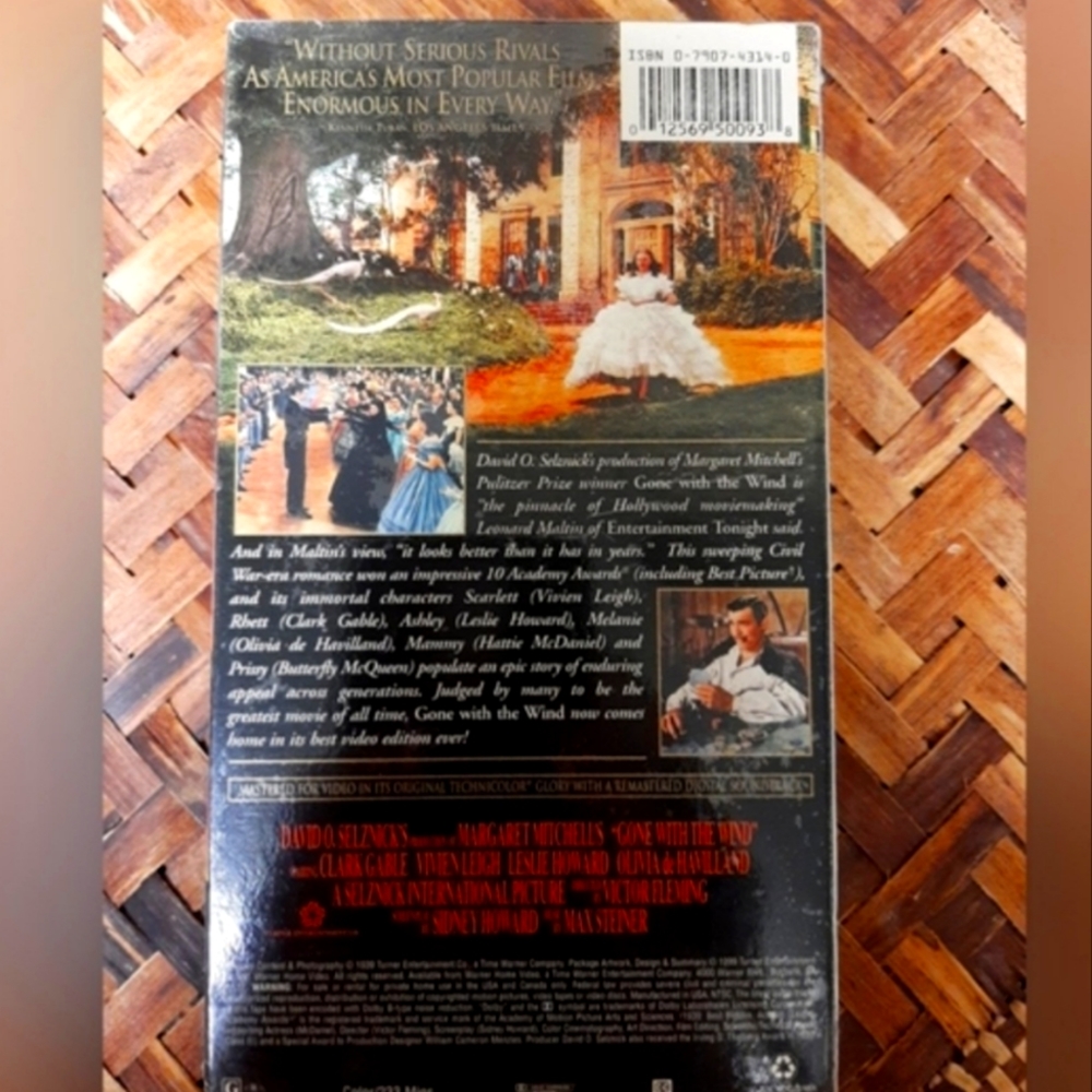 Gone With the Wind 2 VHS tapes NWT
